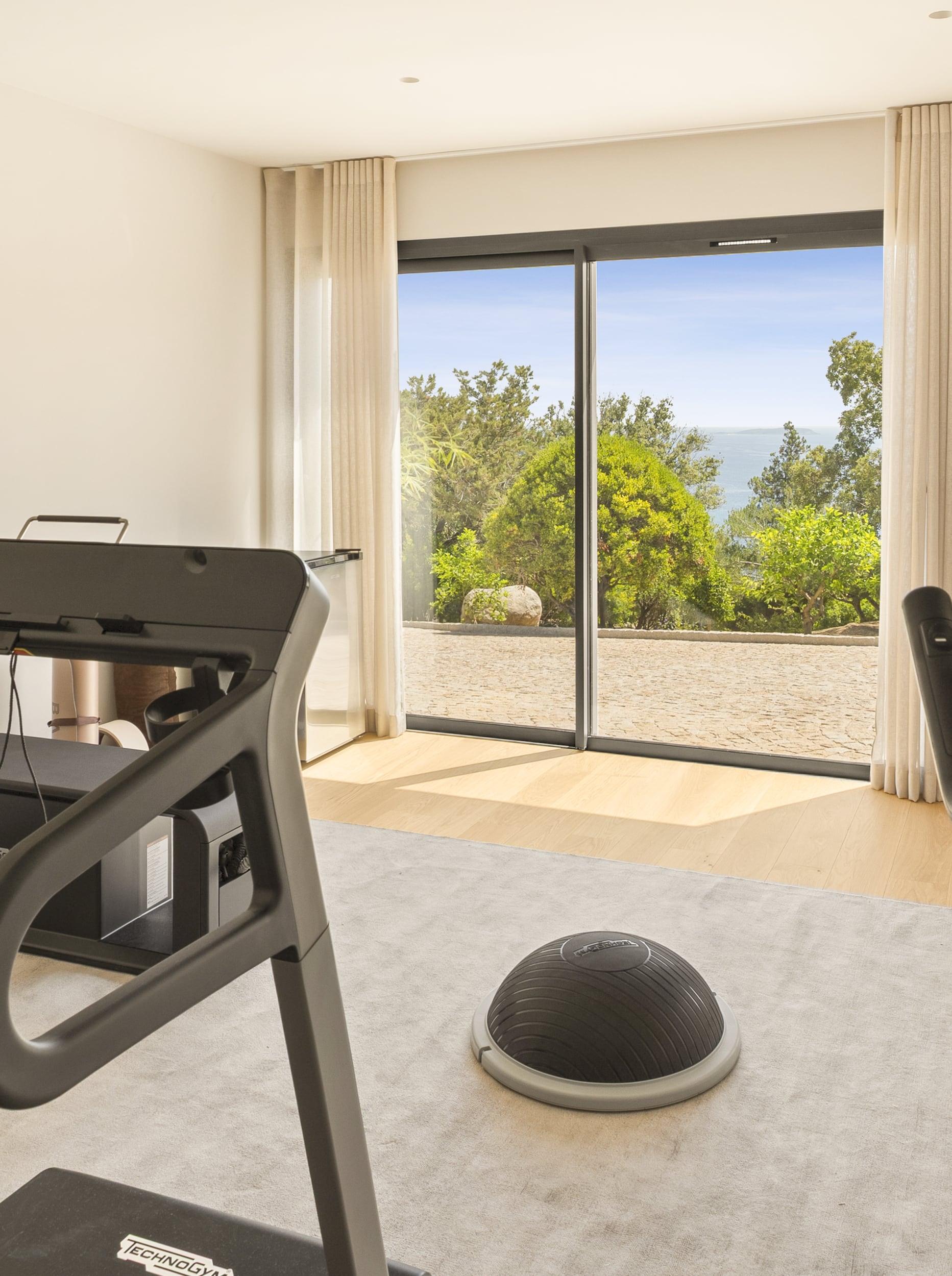 Salle de fitness de la villa